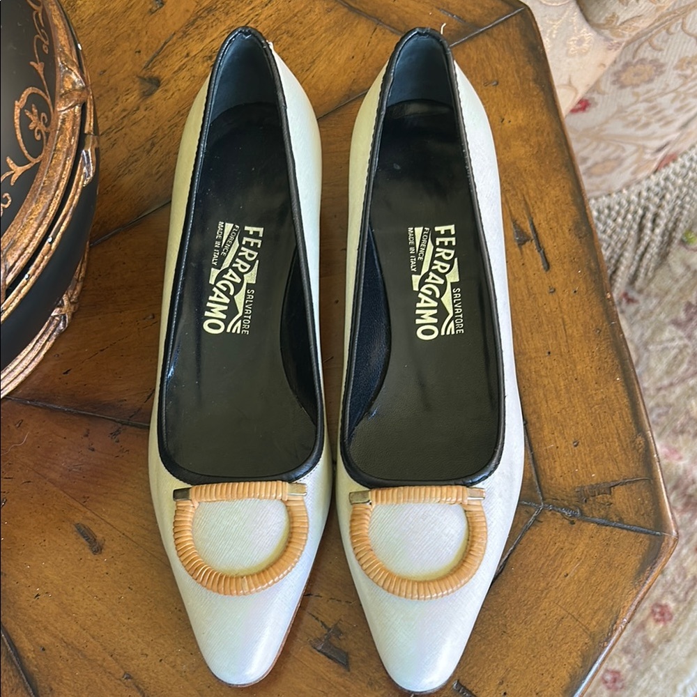 Salvatore Ferragamo Cream Heels with Wood Accent